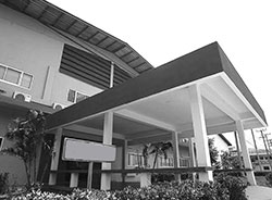 �O�H���w�p�t�H�[�}���X�|���}�[�Y�i�^�C�����h�j��