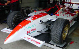 ウォーカーレーシングチーム写真